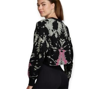 Noli Tie Dye Long Sleeve Crop Top SIZE M Multicolor Athleisure Activewear